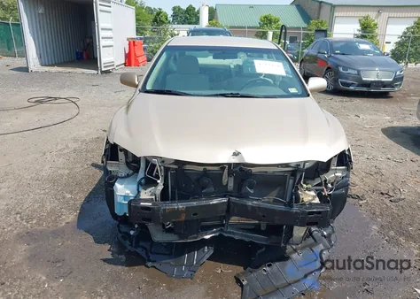 2011 Toyota Camry Le/Se/Xle from USA, damaged, VIN 4T1BF3EK4BU225547